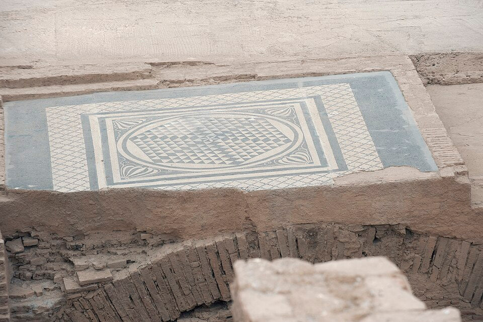 Efes Yamaç Evler meander bordürlü taban mozaiği